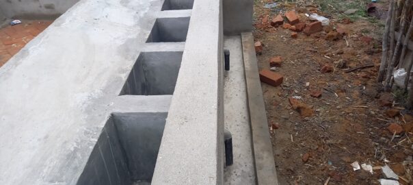 Lavoir en cours de construction