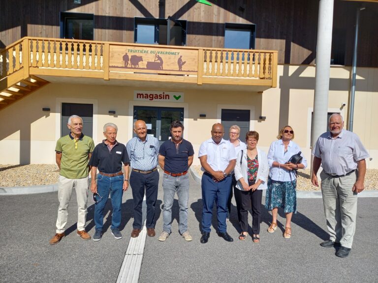 2023 : Mr Bosco Ministre  de la fonction public en viste dans le Bugey